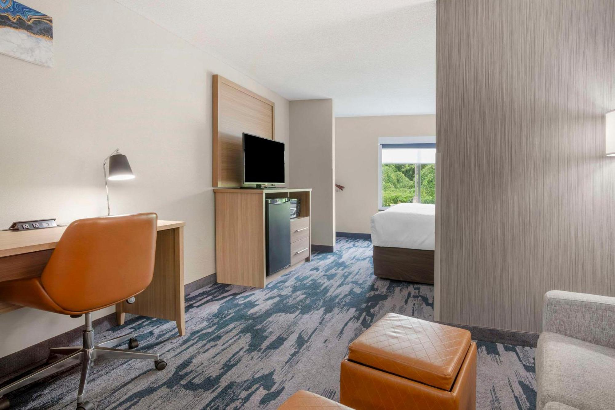 Comfort Suites At Westgate Mall Spartanburg Buitenkant foto